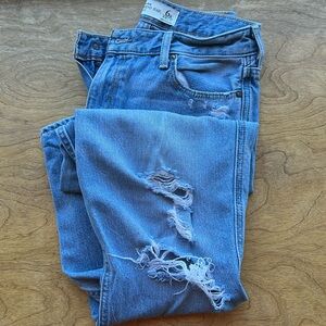Abercrombie girlfriend Jeans